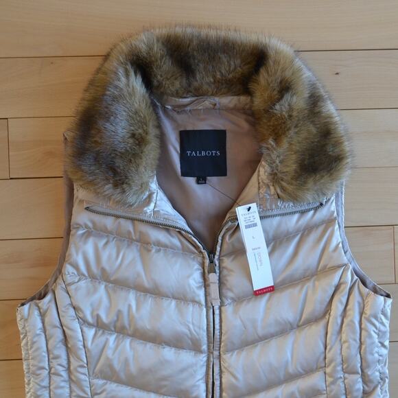 NWT Talbots Goose Down Puffer Vest Jacket Faux Fur Collar Size Large - Picture 2 of 5